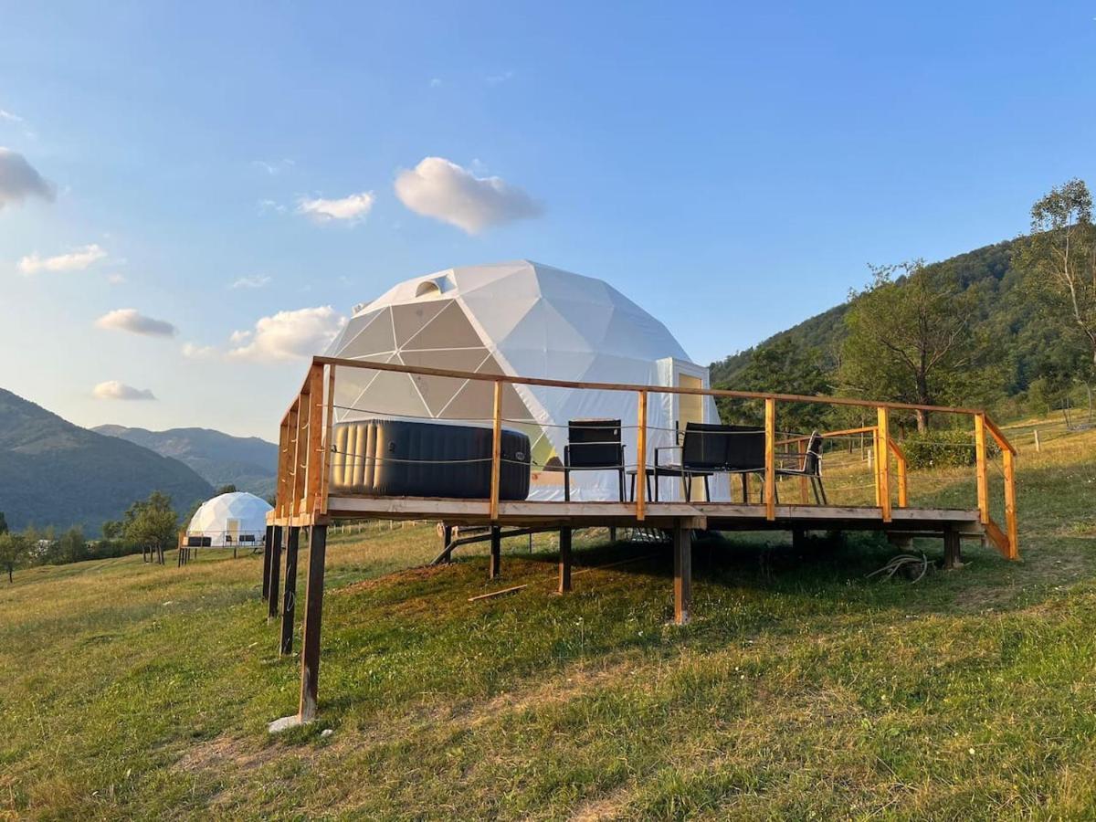 Tranquil Dome - Manta'S Retreat Glamping Cornereva Hotel ภายนอก รูปภาพ