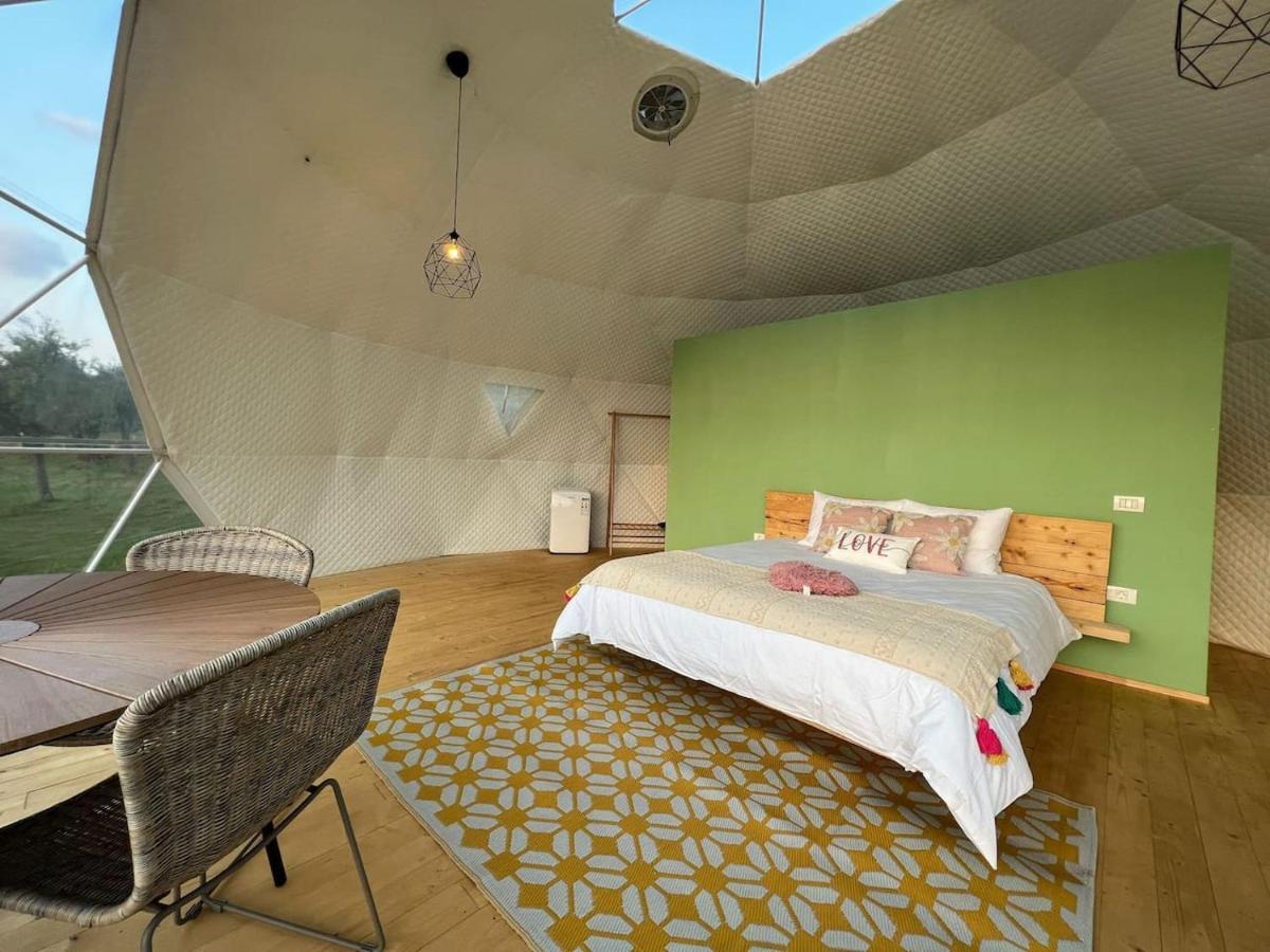 Tranquil Dome - Manta'S Retreat Glamping Cornereva Hotel ภายนอก รูปภาพ