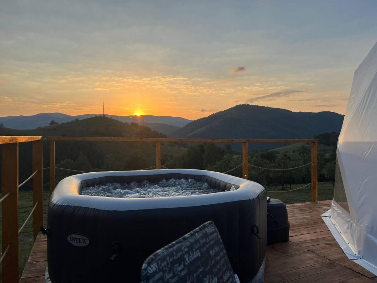 Tranquil Dome - Manta'S Retreat Glamping Cornereva Hotel ภายนอก รูปภาพ