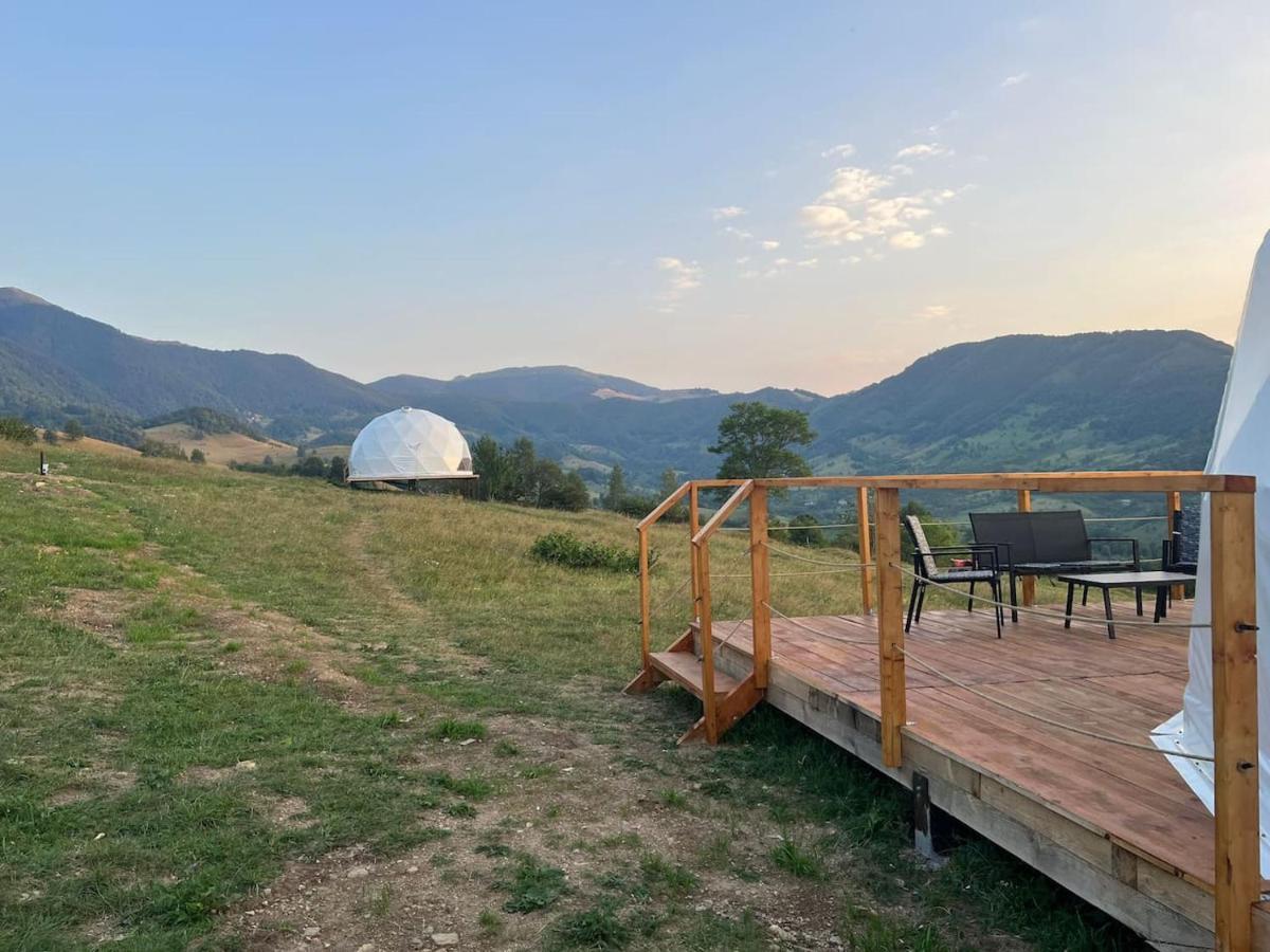 Tranquil Dome - Manta'S Retreat Glamping Cornereva Hotel ภายนอก รูปภาพ