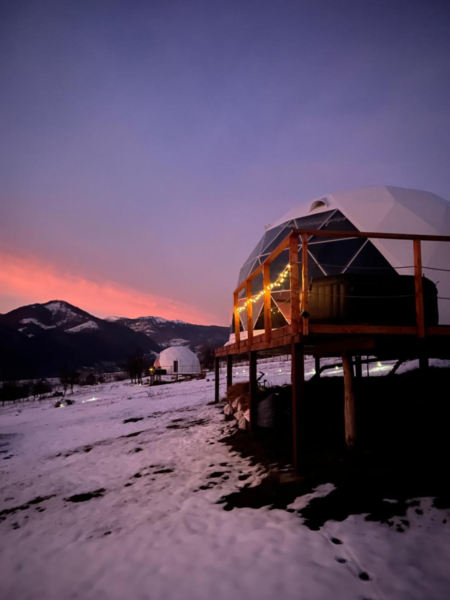 Tranquil Dome - Manta'S Retreat Glamping Cornereva Hotel ภายนอก รูปภาพ