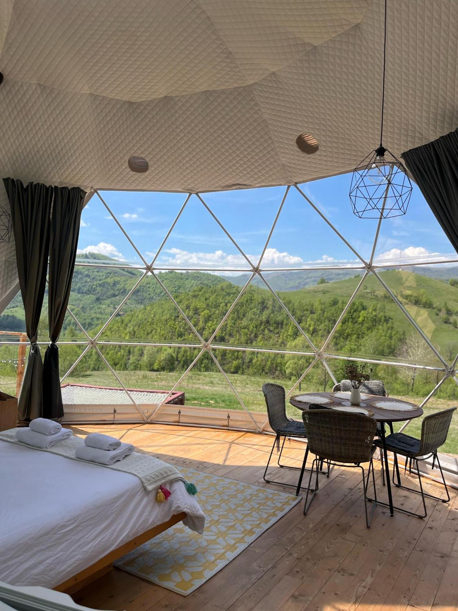 Tranquil Dome - Manta'S Retreat Glamping Cornereva Hotel ภายนอก รูปภาพ